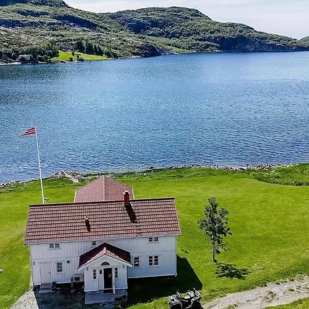 Coastal With Panoramic Views In Hovikstranda *
