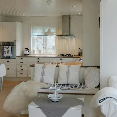 بيت للعطل Coastal With Panoramic Views In Hovikstranda *